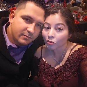 Meet your Posher, Luis y wendy